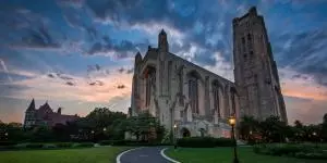 جامعة شيكاغو University of Chicago