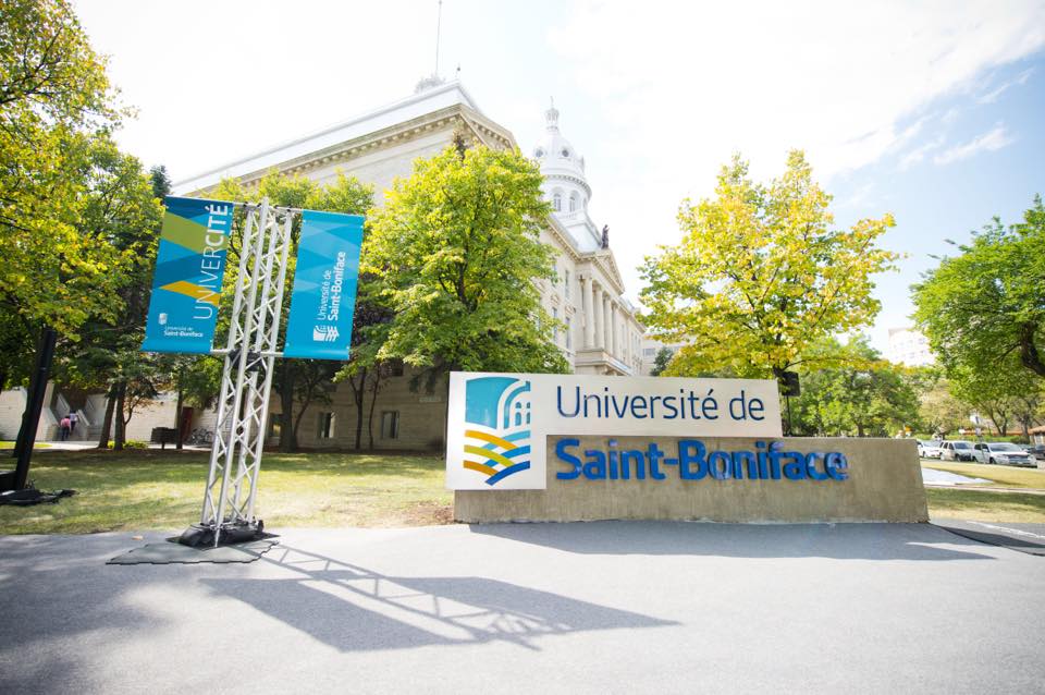جامعة سانت بونيفاس – Université de Saint-Boniface
