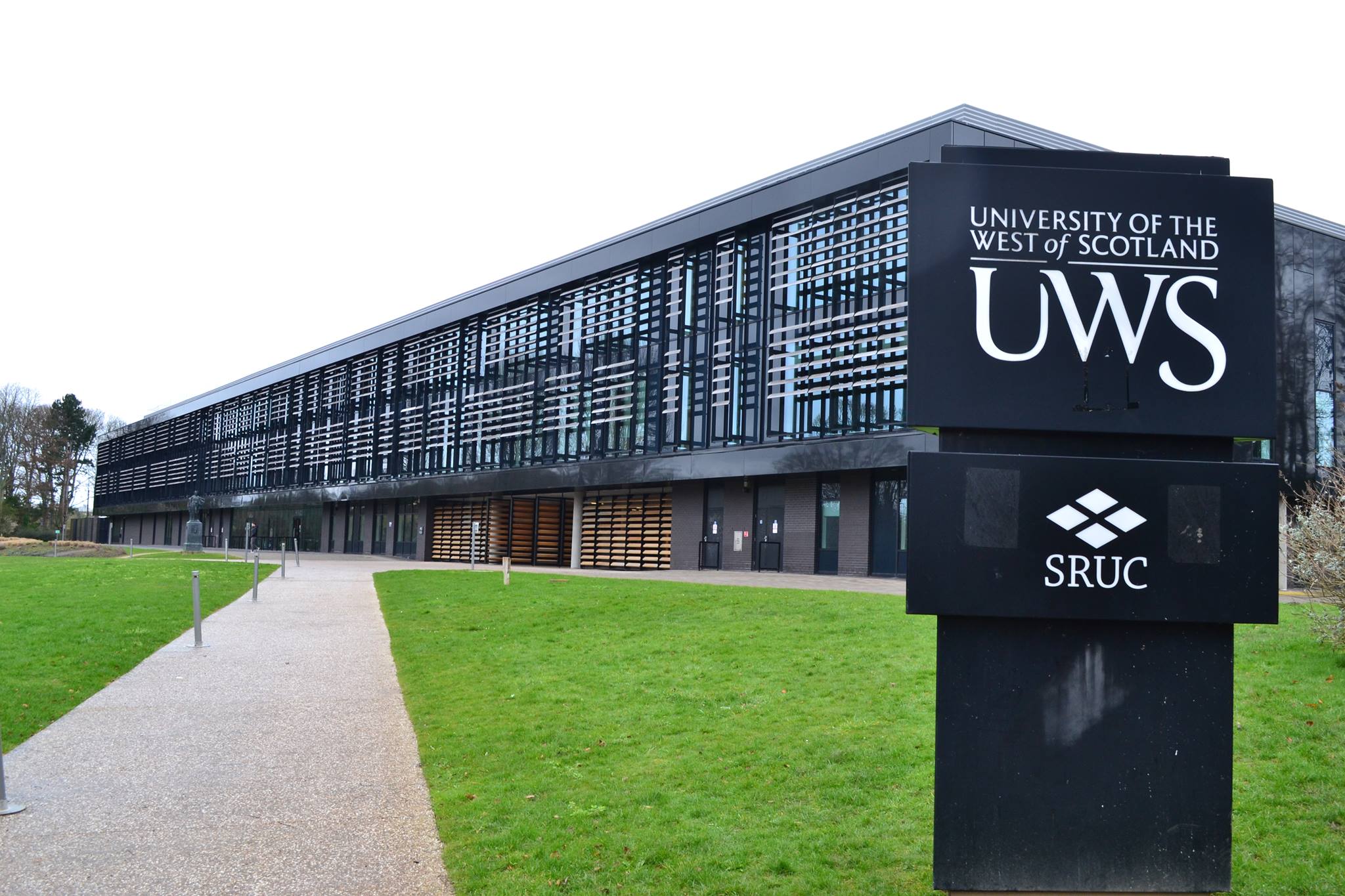 جامعة غرب اسكتلندا – The University of the West of Scotland