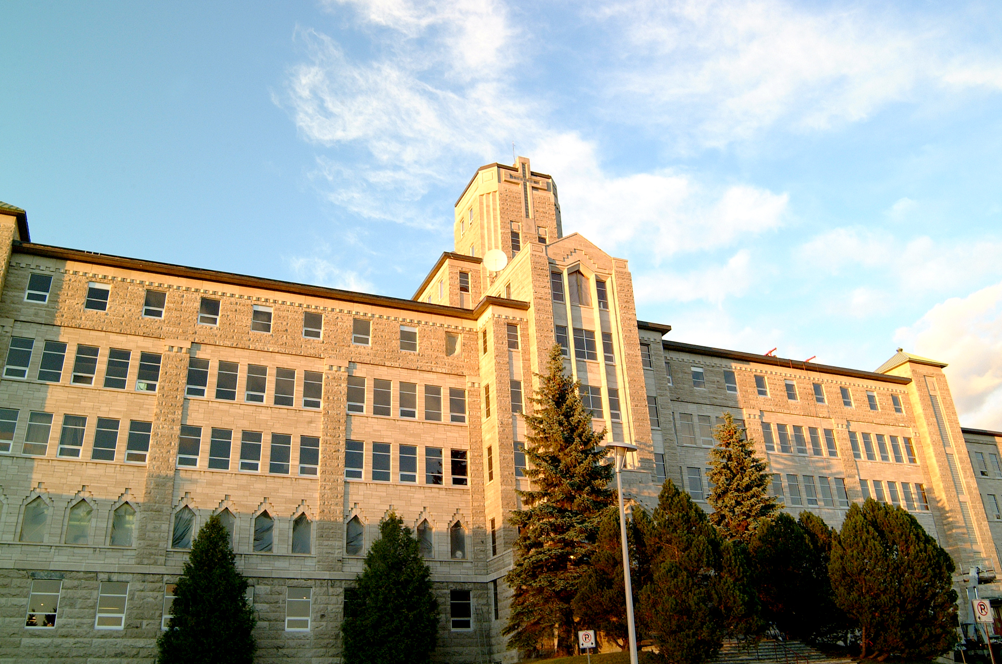 جامعة مونكتون – Université de Moncton