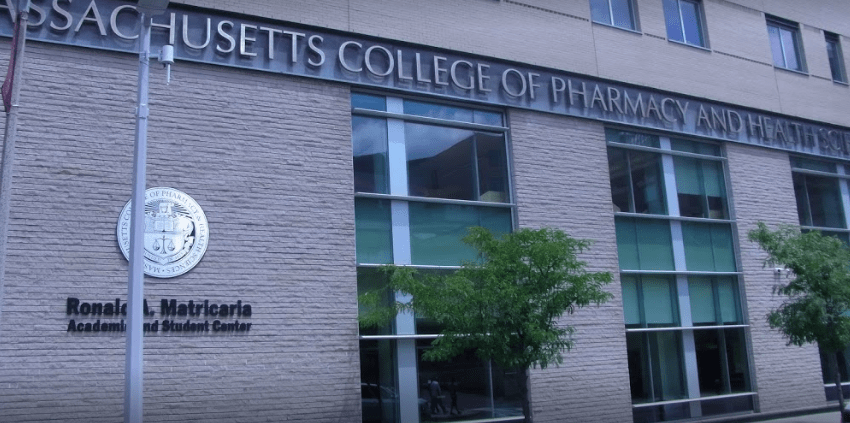 كلية ماساتشوستس للصيدلة والعلوم الصحية – Massachusetts College of Pharmacy