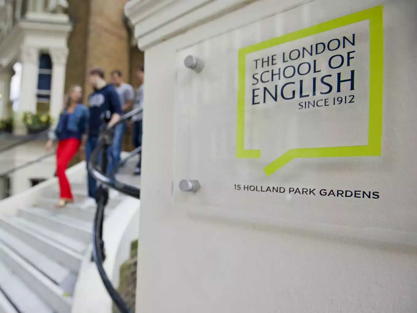 The London School Of English مدرسة تعليم اللغة الإنجليزية في لندن