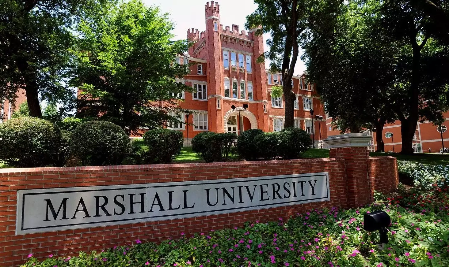 جامعة مارشال Marshall University