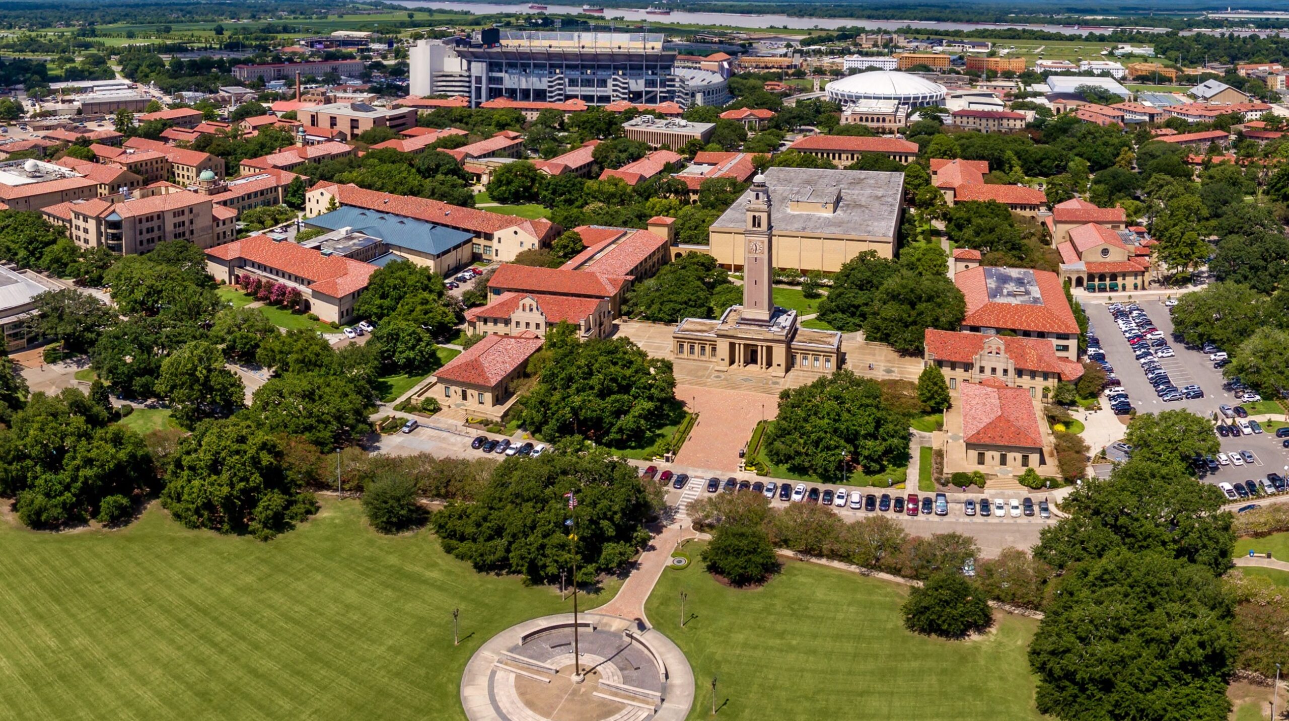 جامعة ولاية لويزيانا Louisiana State University