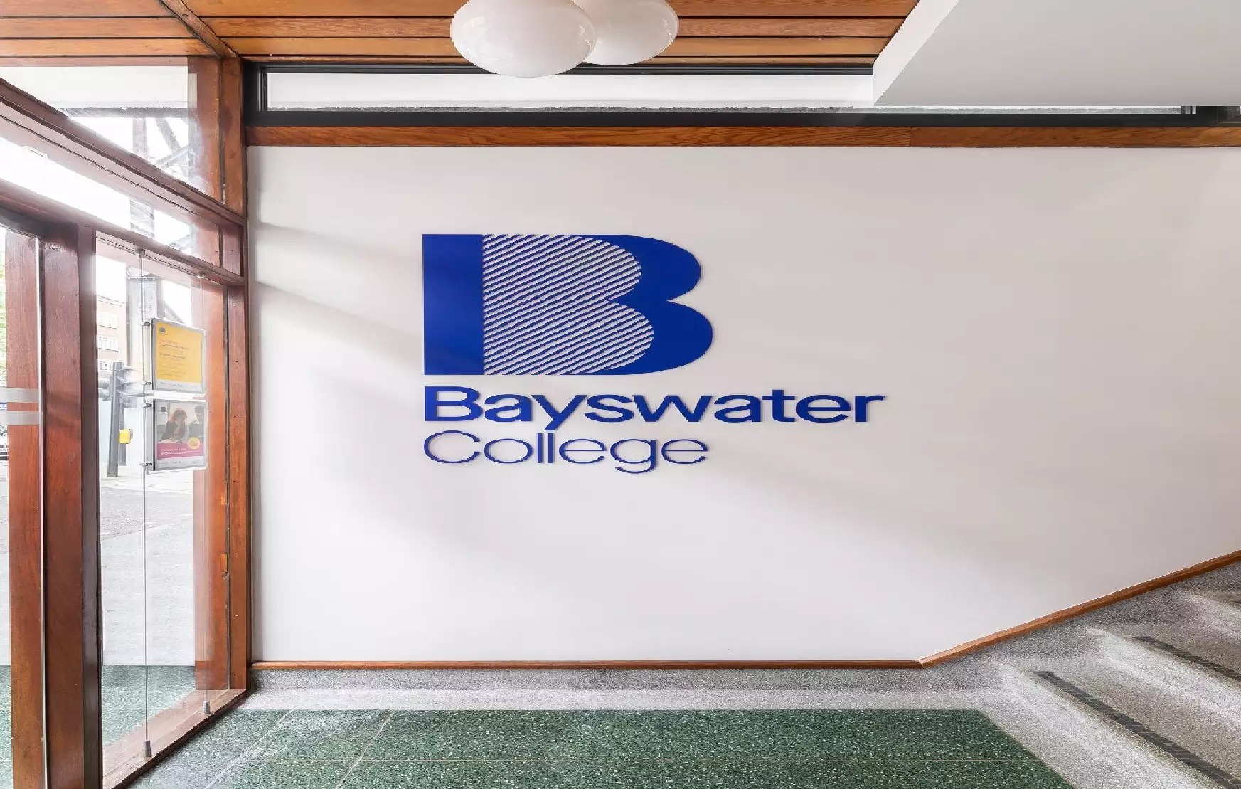 كلية بايزواتر للغة – لندن Bayswater college – London