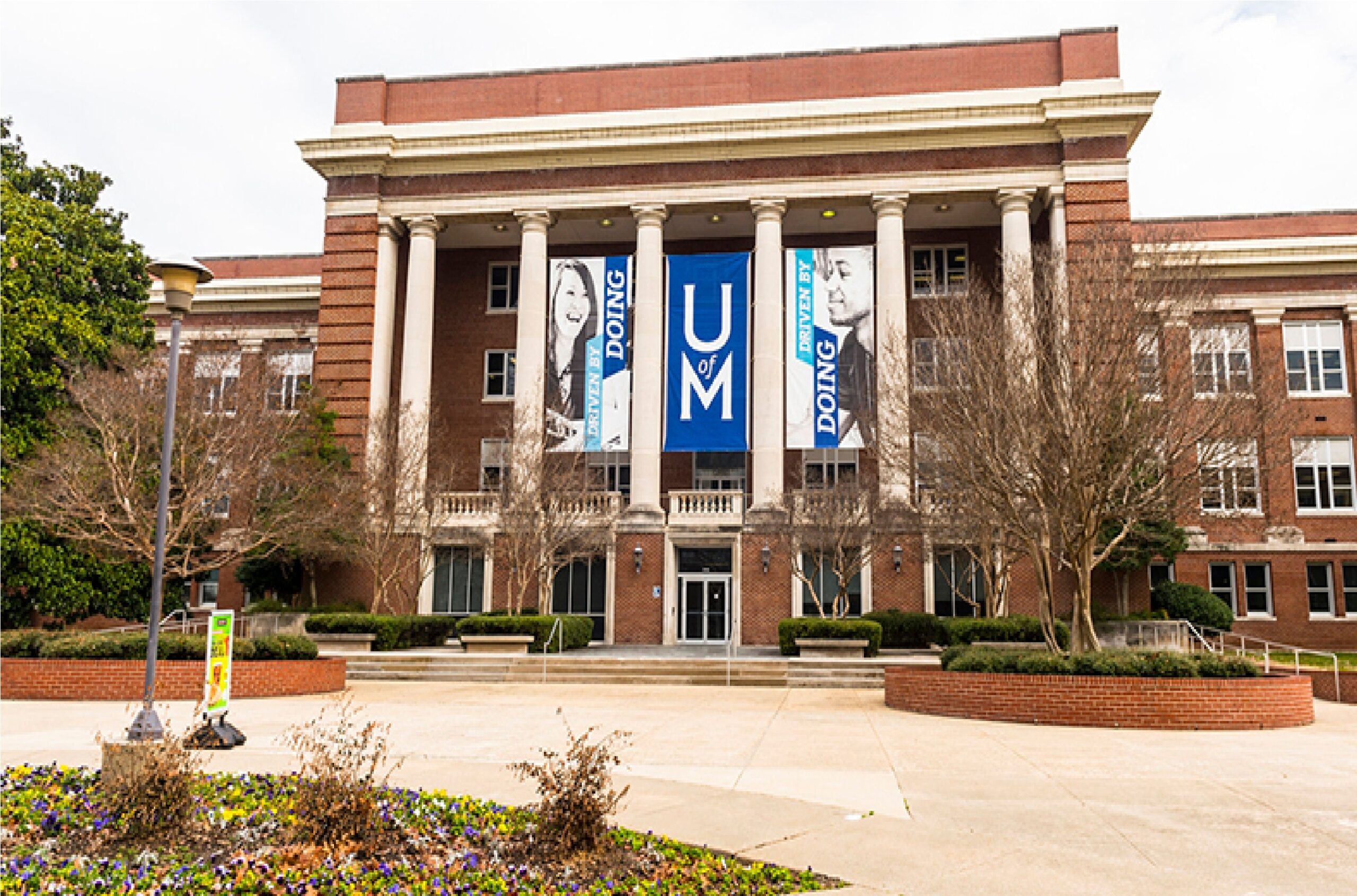 جامعة ممفيس The University of Memphis