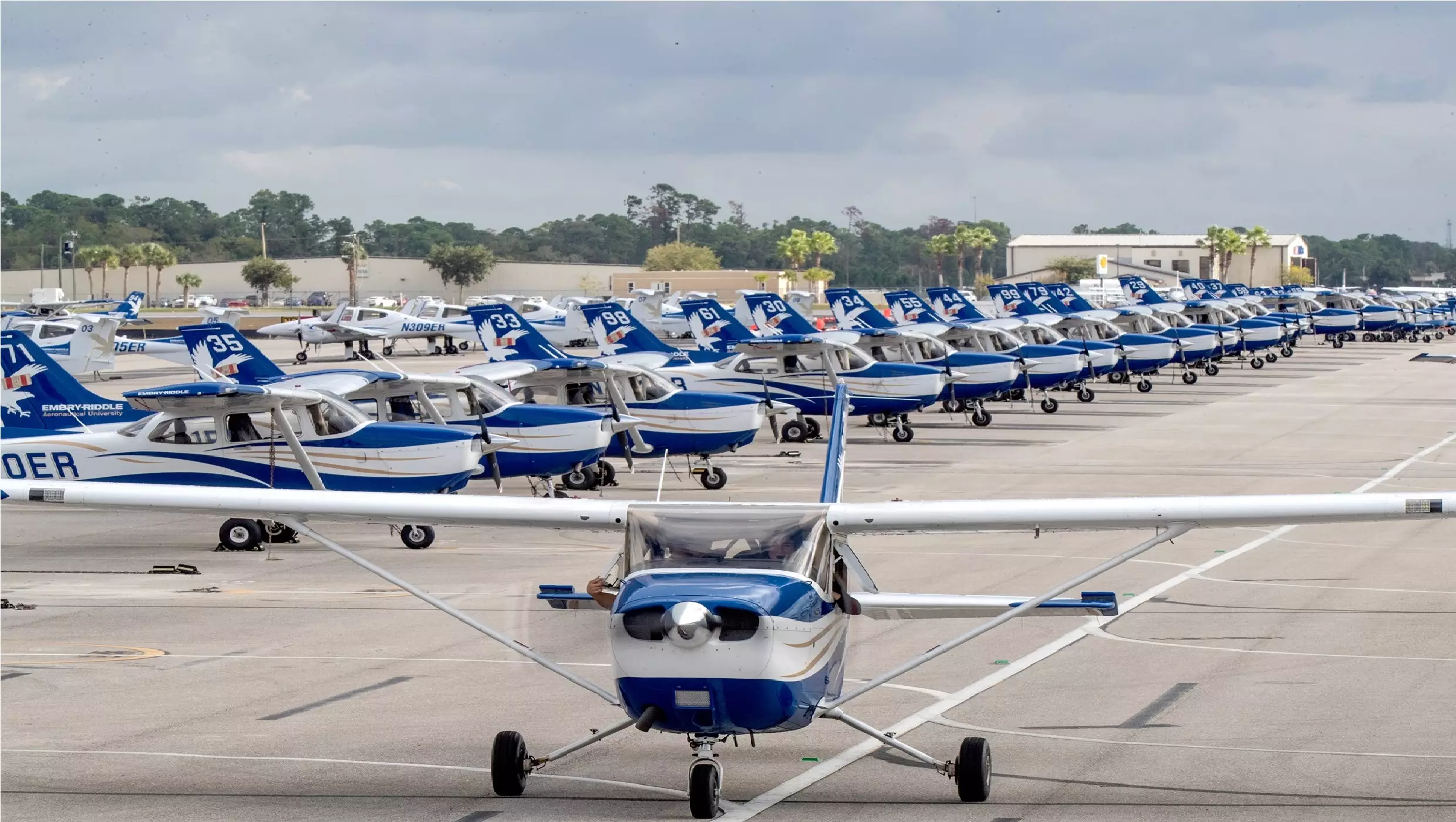 جامعة امبري ريدل للطيران – دايتونا بيتش Embry Riddle Aeronautical University – Daytona Beach