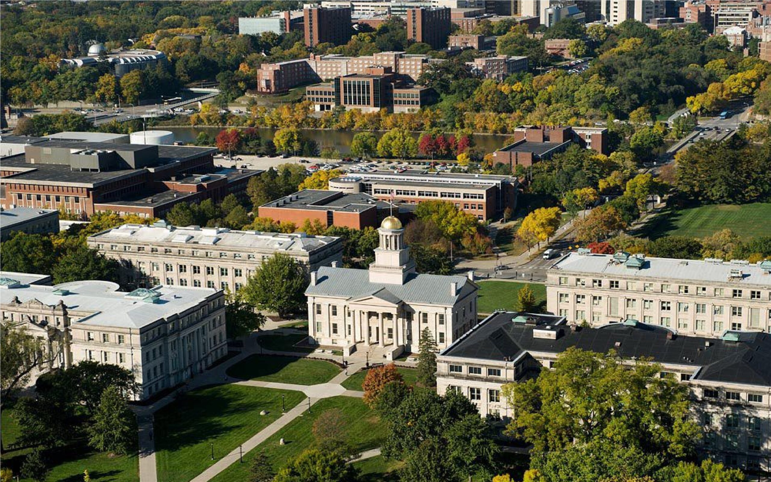 جامعة ايوا University of iowa